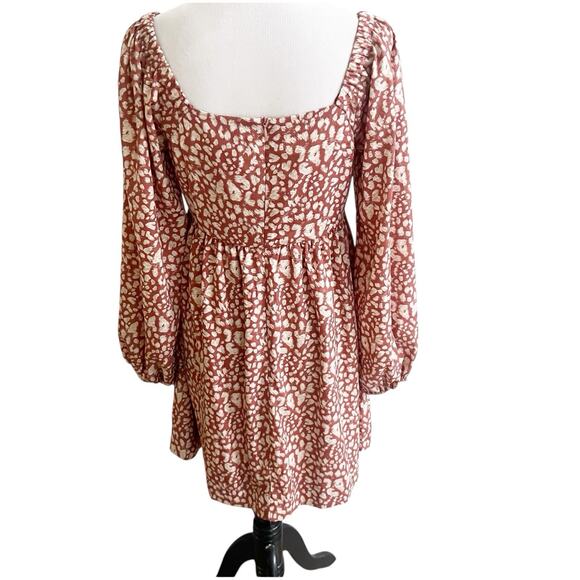 Very J Tell It Like It Is Mini Dress Square Neck Color Rose Size Medium Boutique - Picture 2 of 13